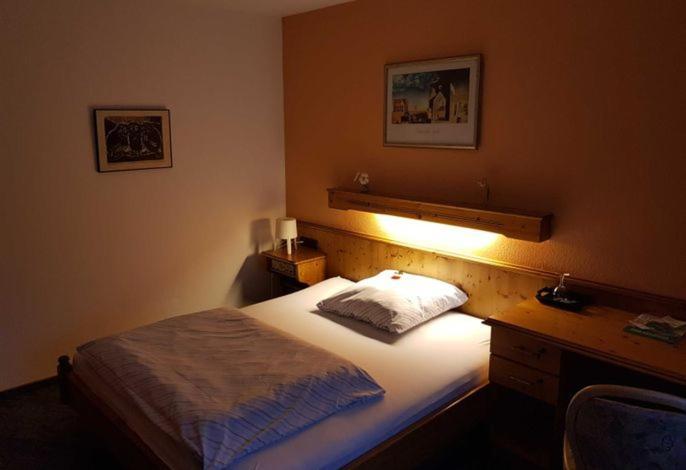 Kuenstlerhaus Lenz Bed and Breakfast Gladenbach Eksteriør billede