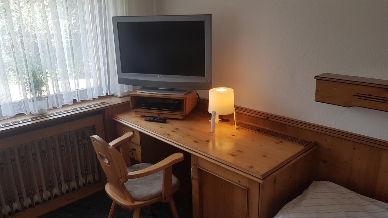 Kuenstlerhaus Lenz Bed and Breakfast Gladenbach Eksteriør billede